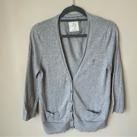 Aerie Gray Lightweight Button Front Knit Cardigan Sweater V-Neck Women’s Size XL - Picture 1 of 4